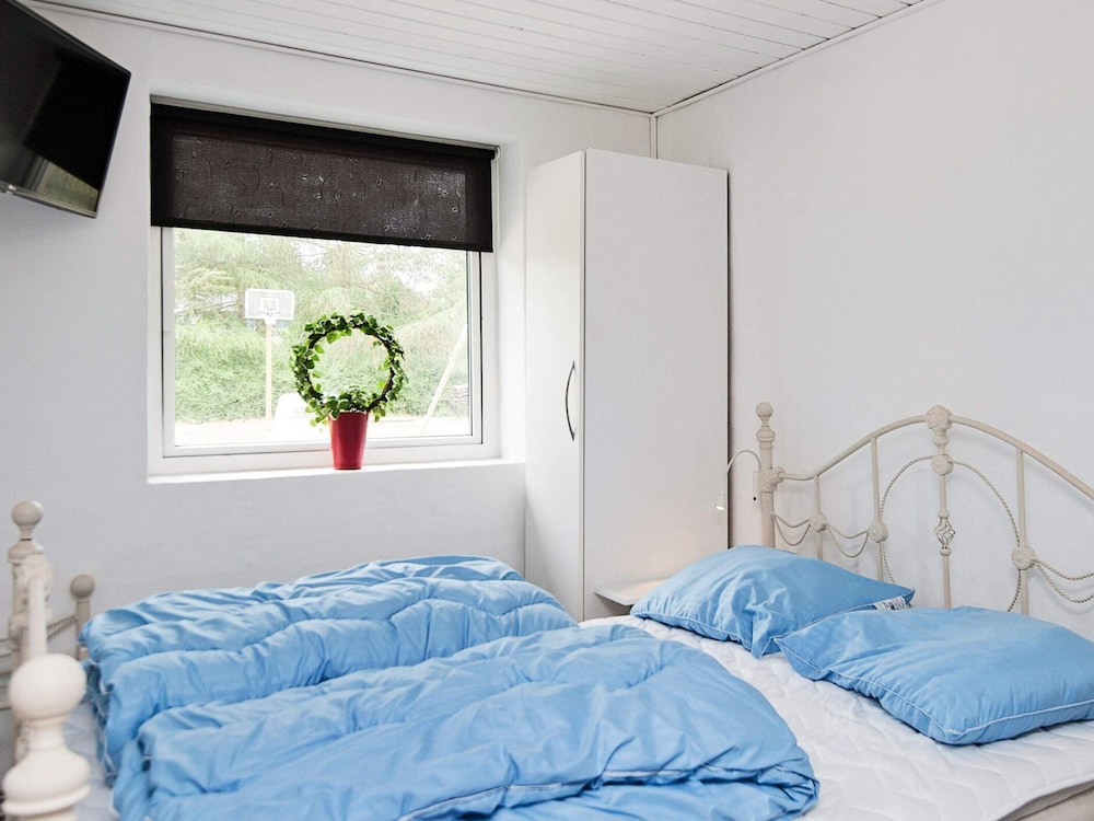 8 person holiday home in Ebeltoft-By Traum