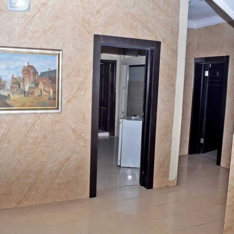 Owee Suites