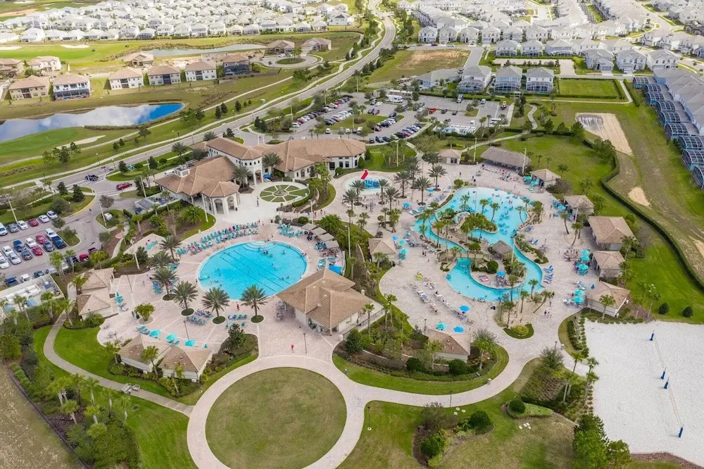 Upstay - Championsgate Home w Private Pool BBQ