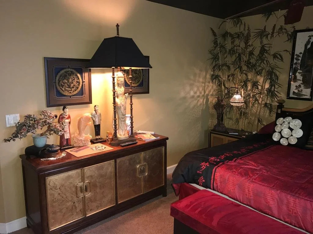 Don's Elegante Bed & Breakfast