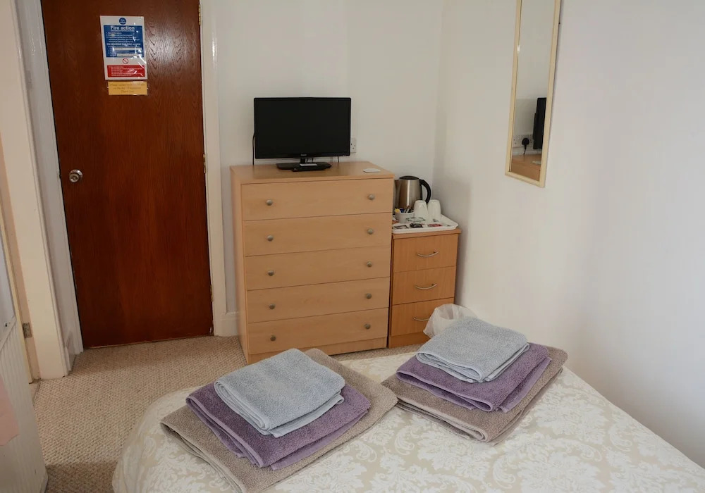 The Cove Guest House