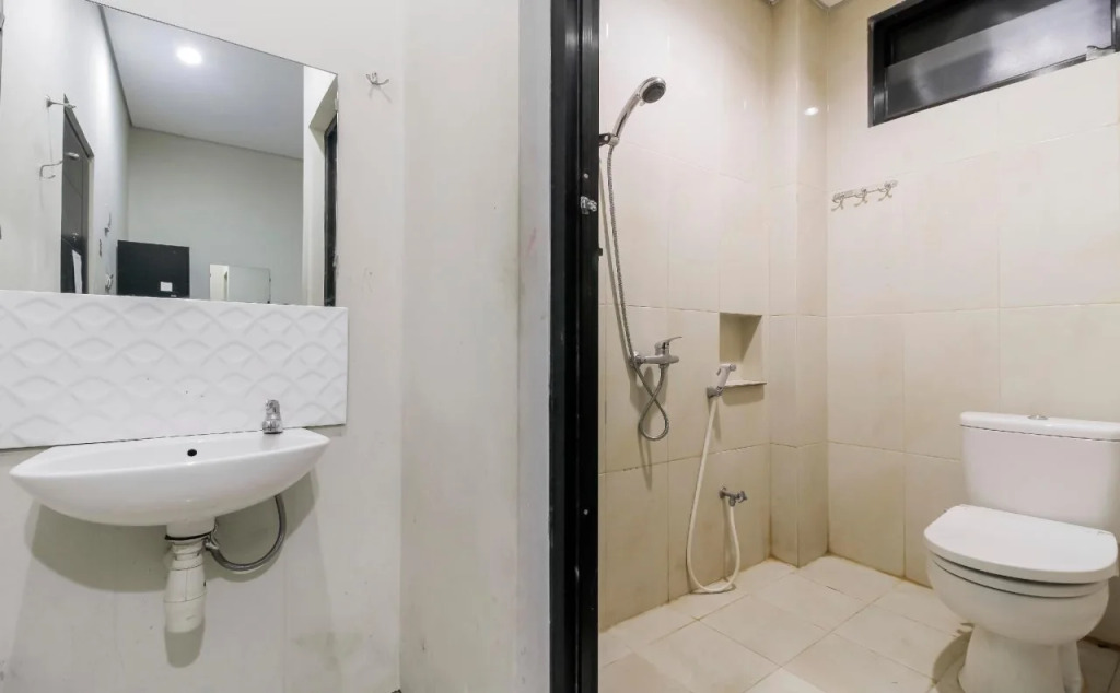 RedDoorz near Samarinda Central Plaza