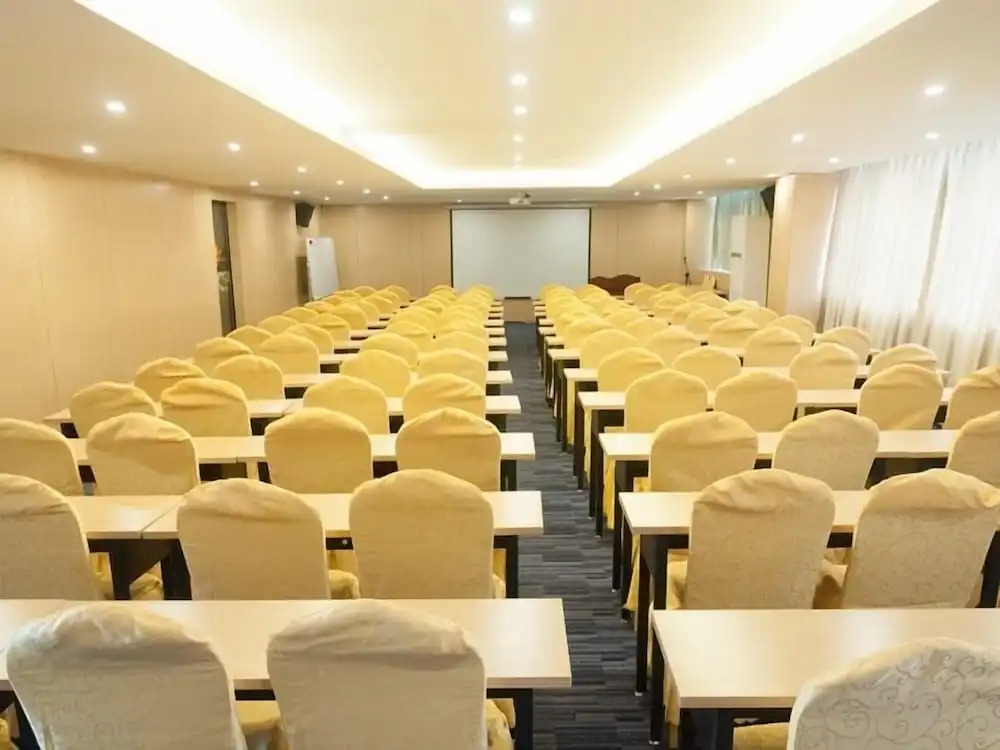 GreenTree Inn Guangxi Nanning Qingxiu District Dong Ge Business Hotel