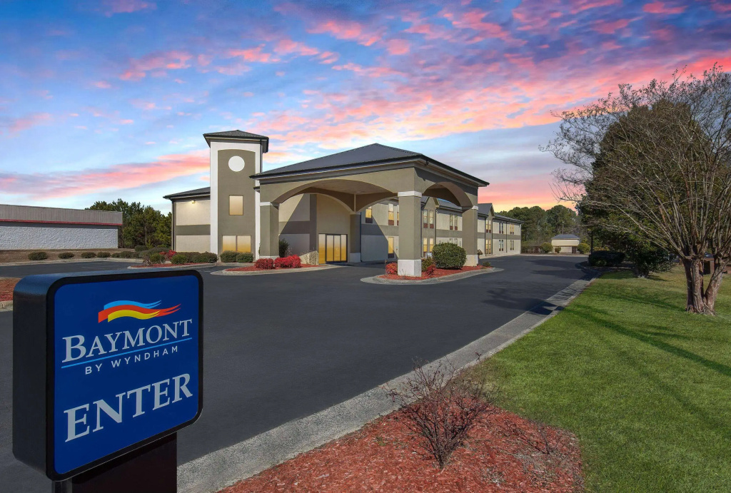 Baymont by Wyndham Creedmoor