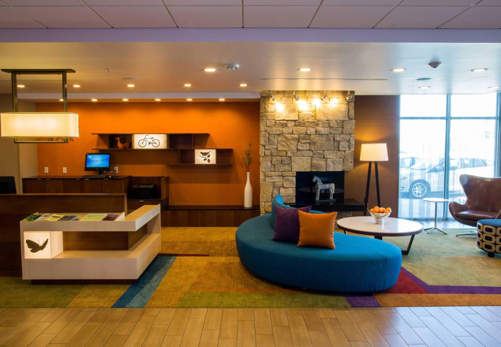 Fairfield Inn & Suites by Marriott Lincoln Southeast