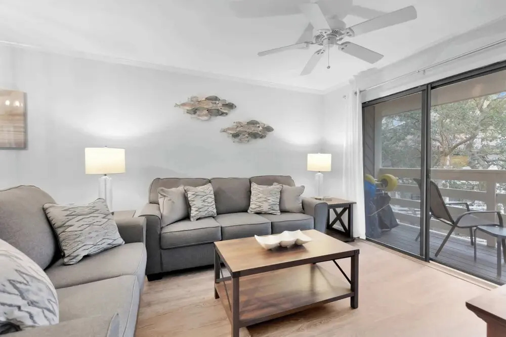 Hilton Head Hangout 2 BDR Resort Condo by Beach!