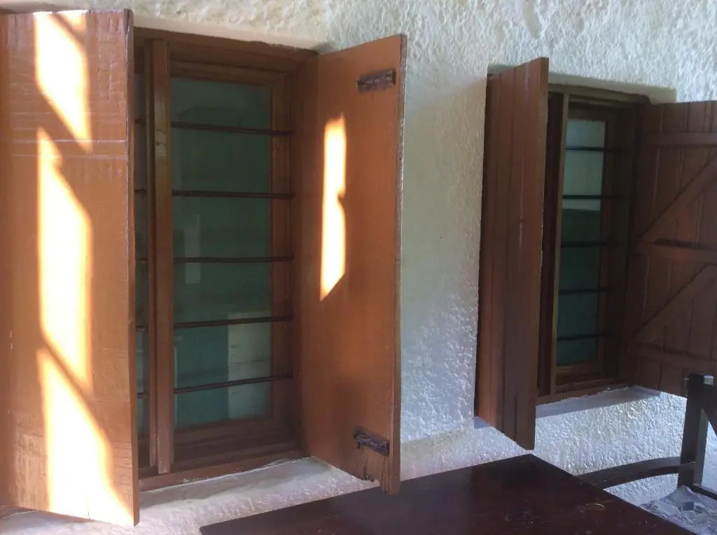 Diani Banda Cottages