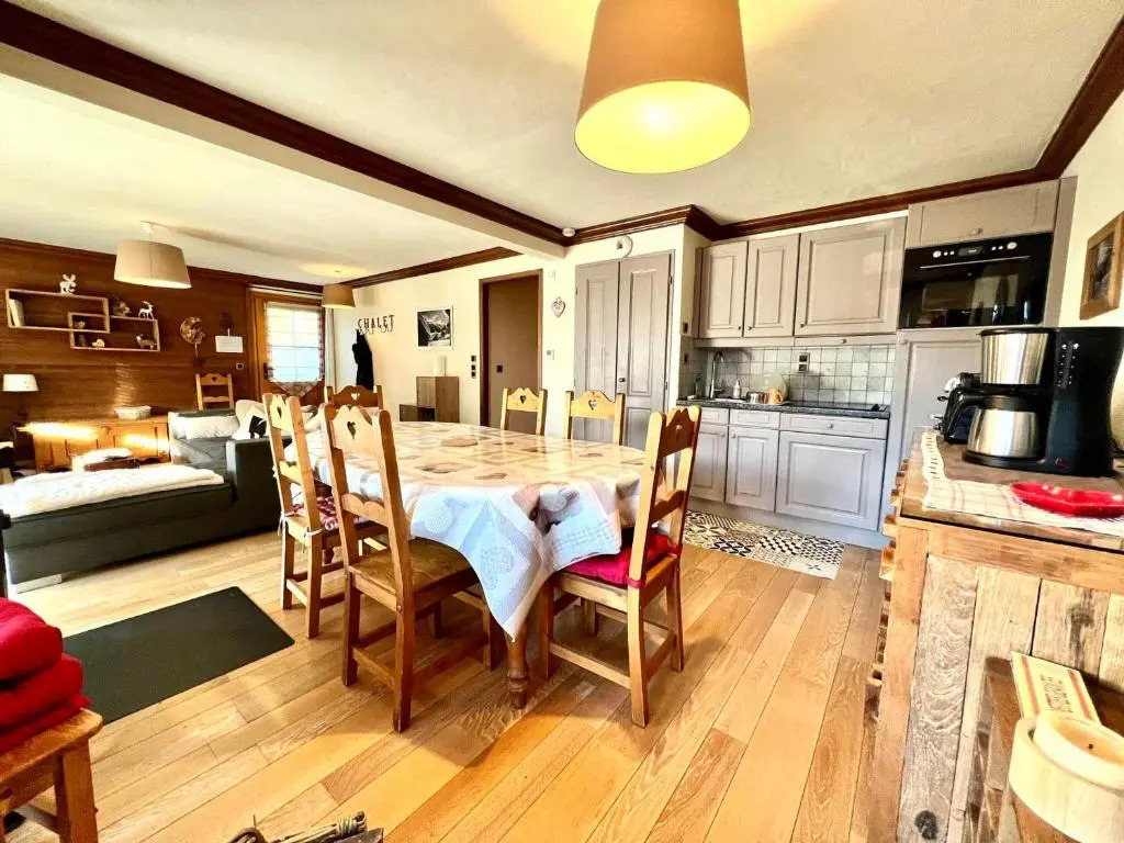Appartement Notre-Dame-de-Bellecombe, 4 pièces, 8 personnes - FR-1-505-67