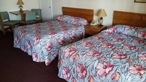 Sea Palms Motel