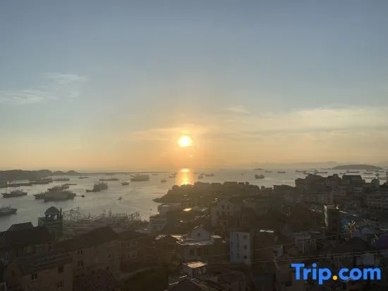 HanTing Hotel (Wenling Songmen Shitang Scenic Cultural Tourism Resort Area)