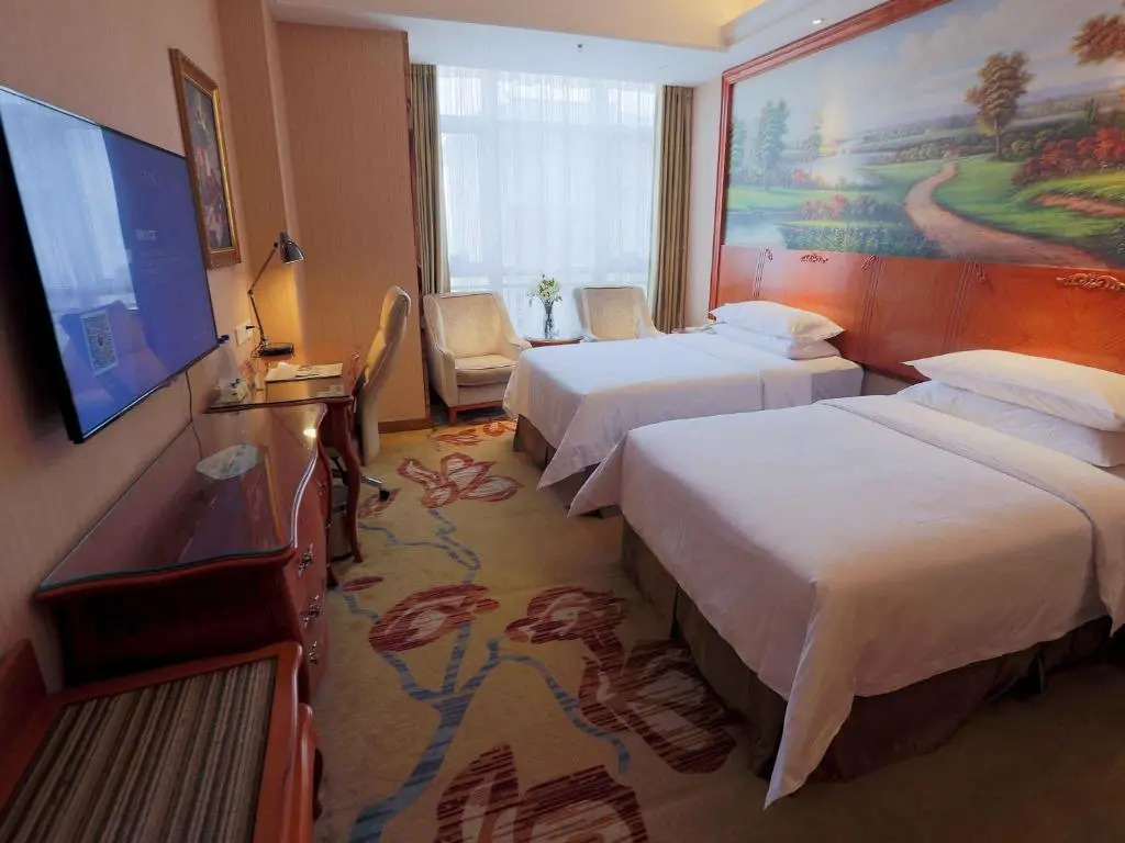 Vienna International Hotel