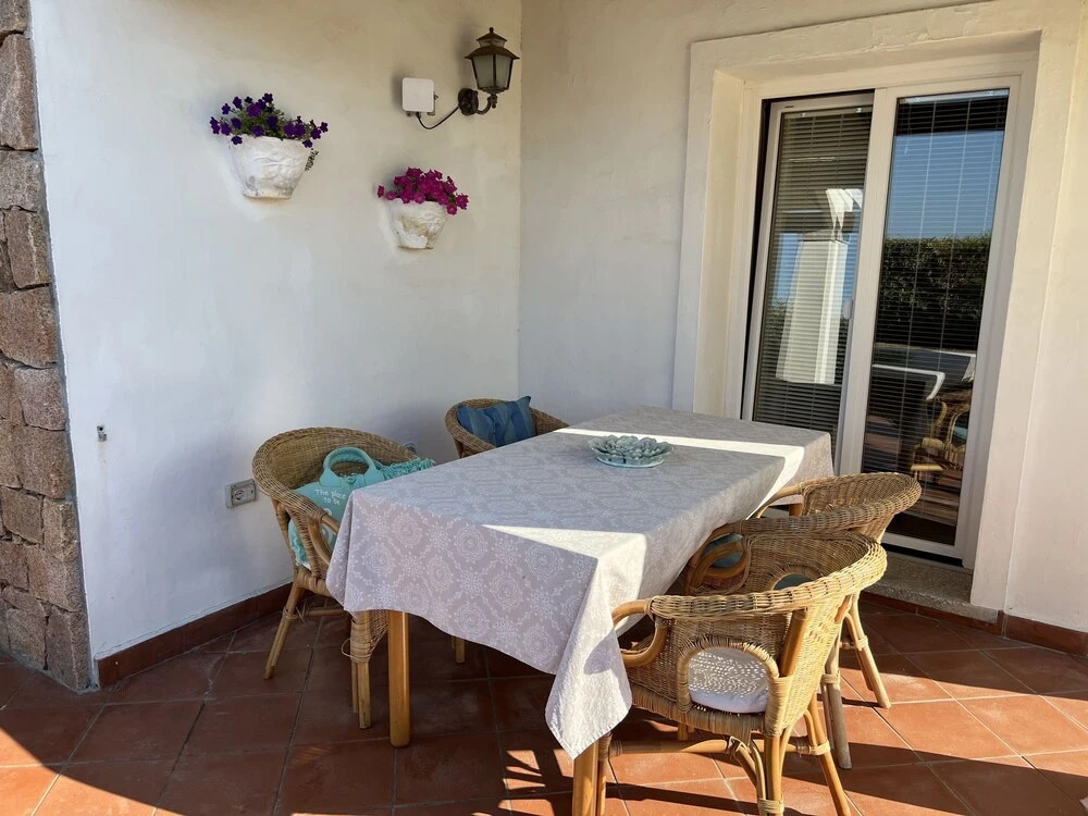 Villa Sleeps 4 With Rooftop Solarium