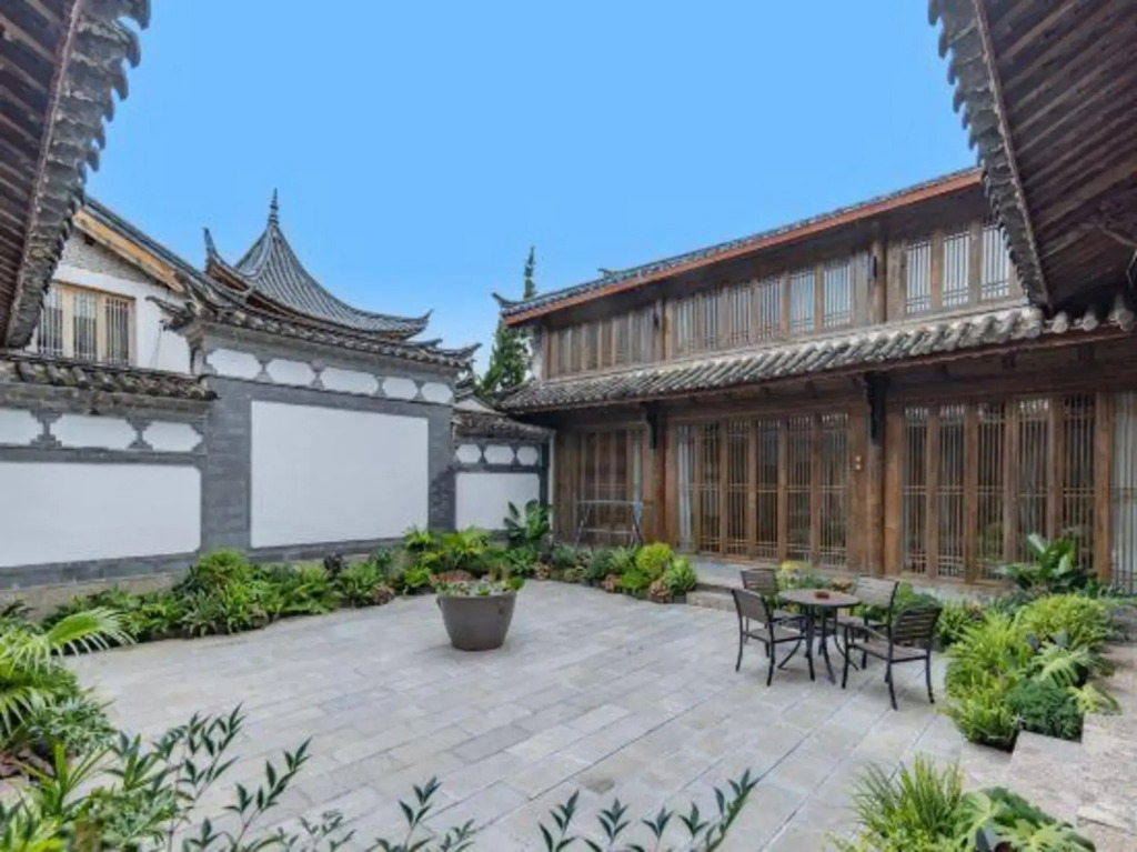Qinghuandu Jianfa Inn (Lijiang Ancient City Mufu Branch)