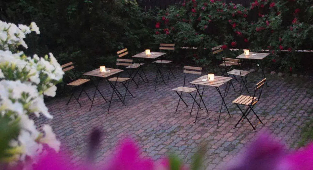 Villand Hotel with Free Private Parking and Self Check In