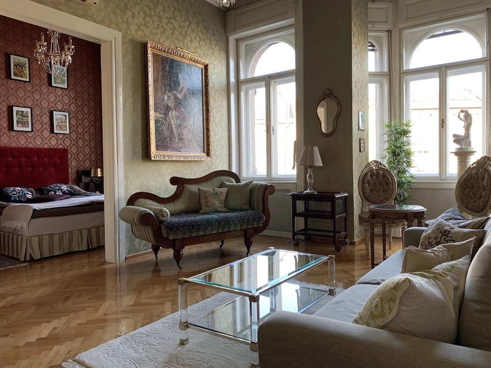 Luxury Apartment by Hi5-Baross Sqr Suite