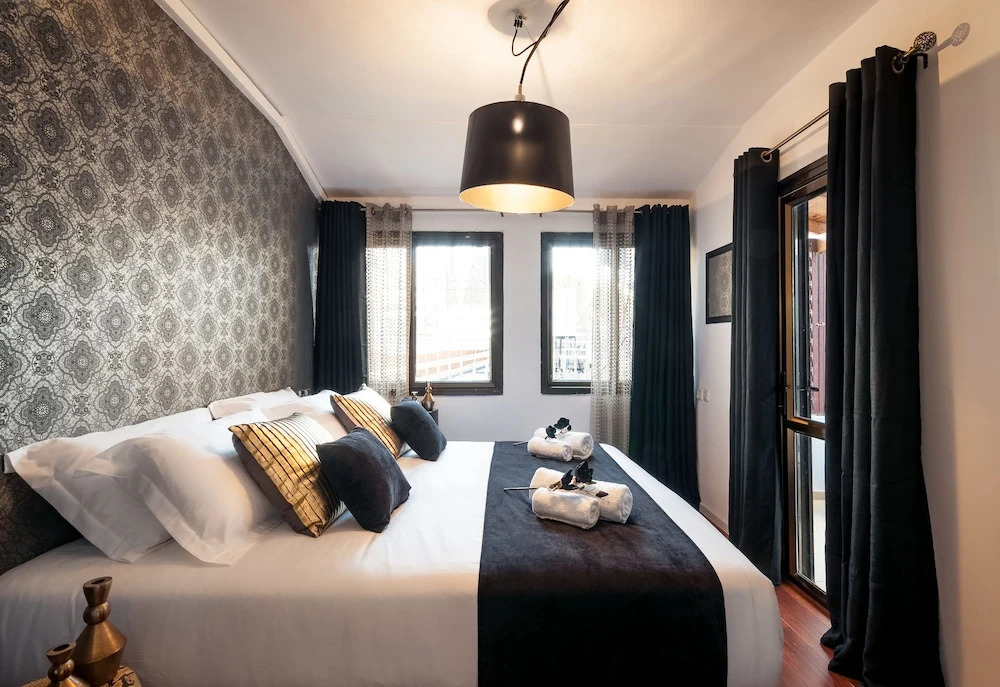 Elegant & Modern 3BR  in Jerusalem