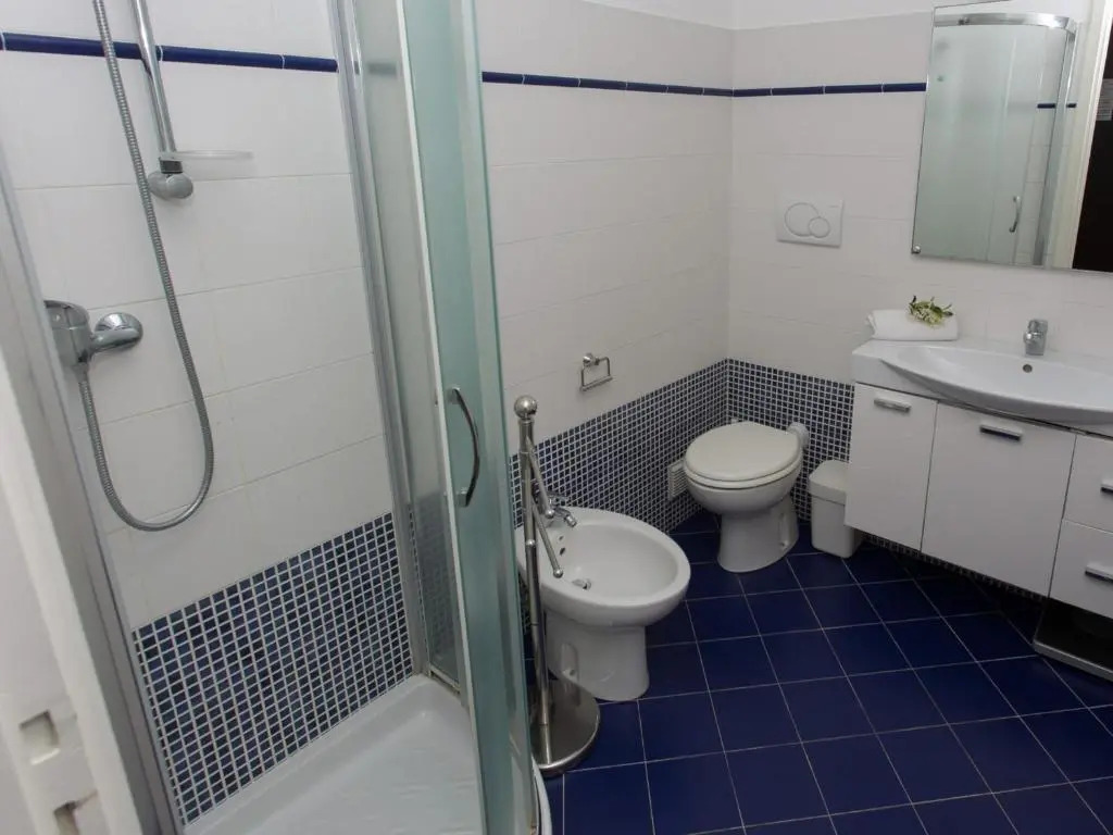 Appartement Menton, 3 pièces, 6 personnes - FR-1-196-165