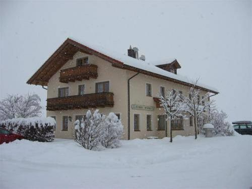 Pension Demmel, Bed & Breakfast