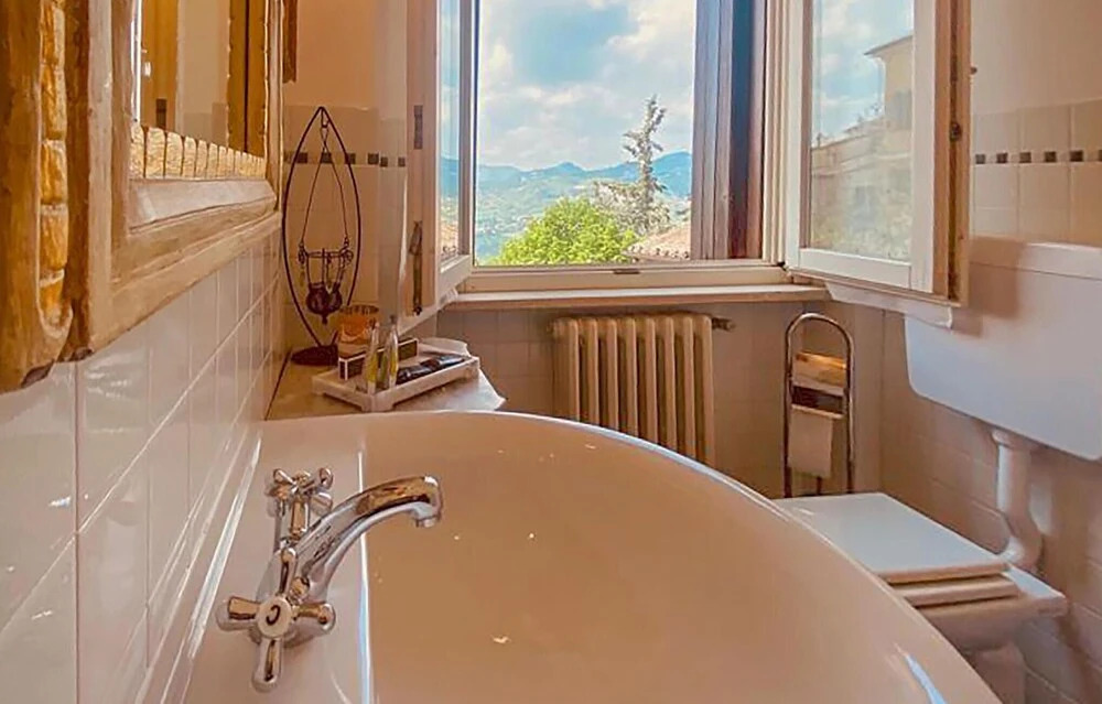 Awesome Apartment in Verucchio With Wifi and 2 Bedrooms