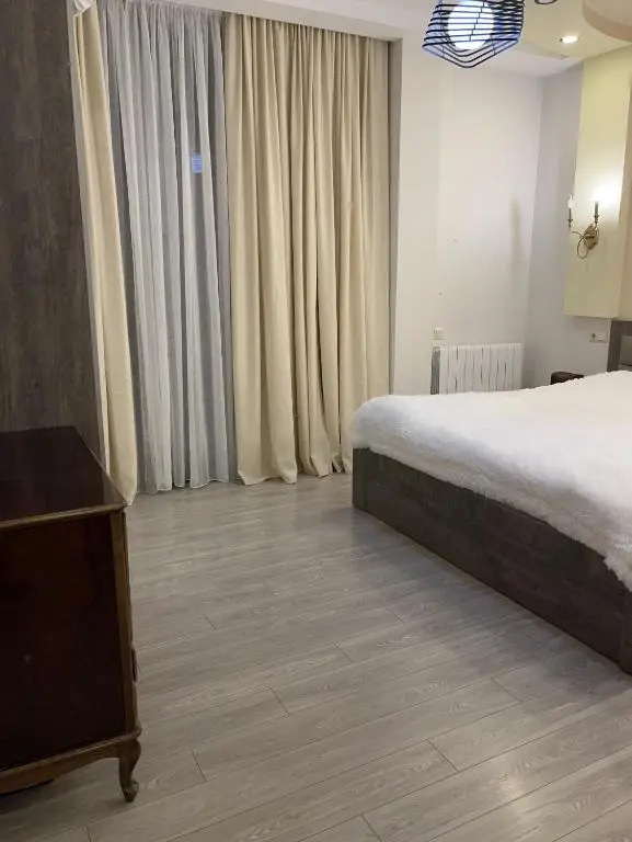 Cozy Rooms