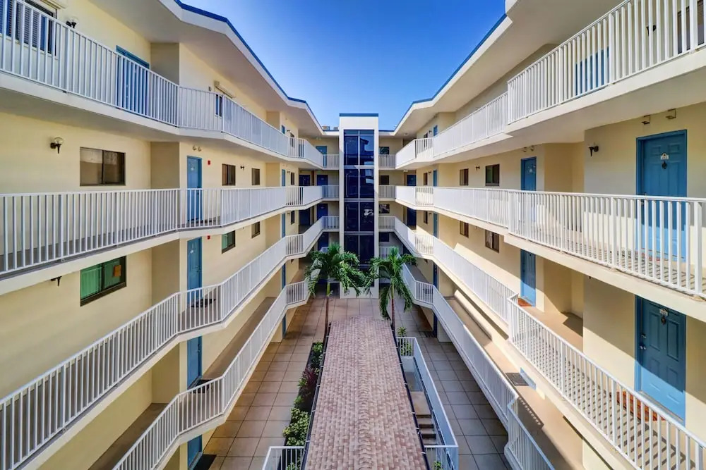 New Listing! Beachfront Perch W/ Pool & Balcony 2 Bedroom Condo
