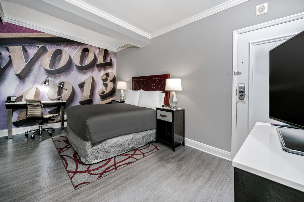 Hotel Indigo Dallas Downtown by IHG