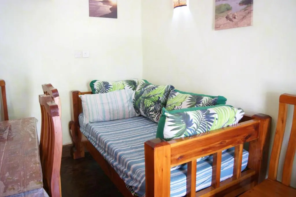 Luciano & Grace Apartments
