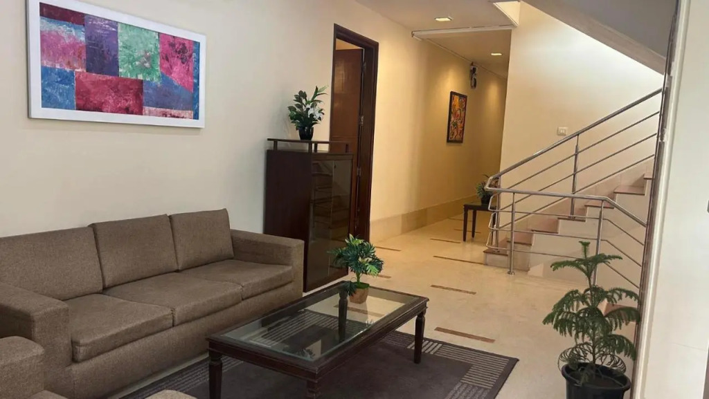 Enkay Suites - DLF CyberCity
