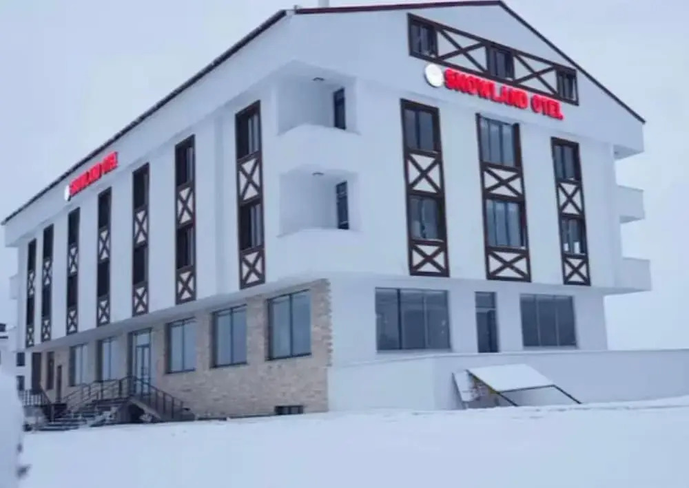 SNOWLAND OTEL SARIKAMIs
