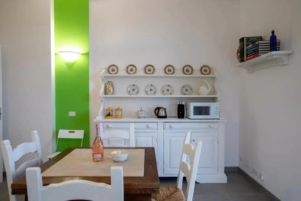 ALTIDO Quiet 3BR Flat with Terrace and Seaview in Pegli