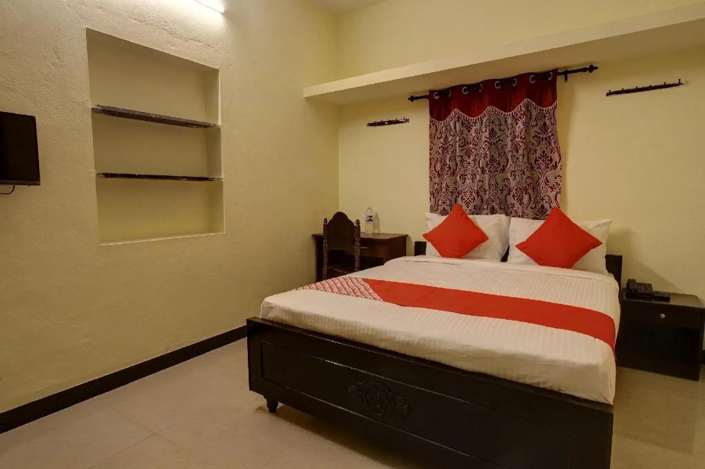 Collection O85637 Hotel Krishna Inn - Ii