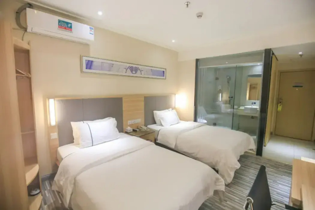 City Comfort Inn (Guangzhou International Financial City Keyun Road Subway Station Store)