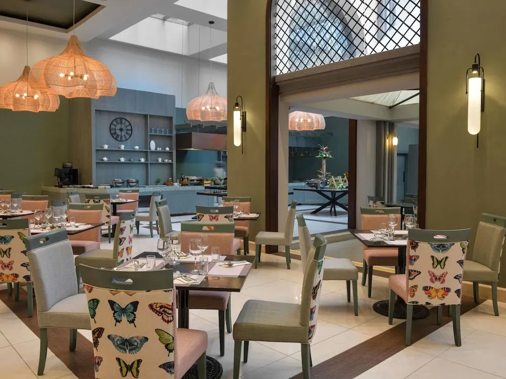 Отель Pullman Nairobi Upper Hill