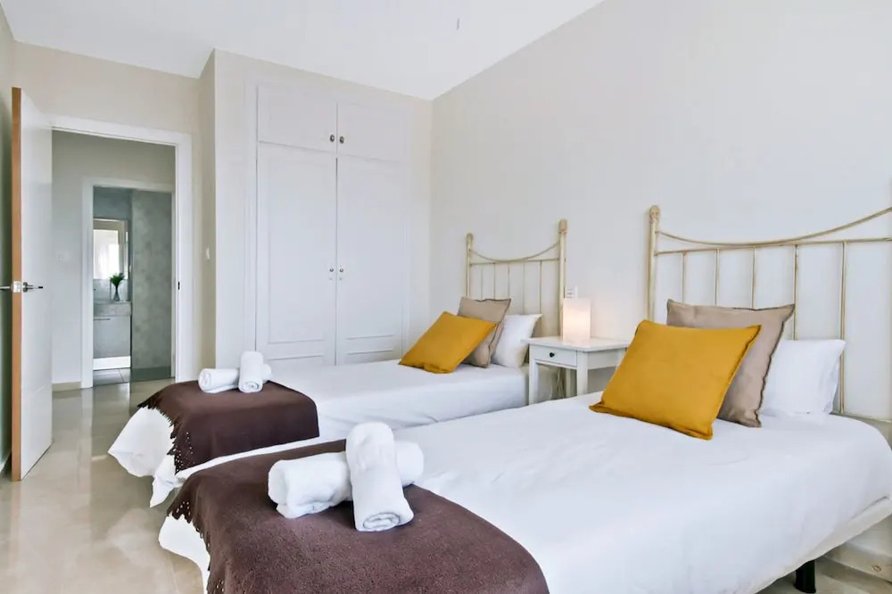 Del Parque Flats - Cala Torrevigia