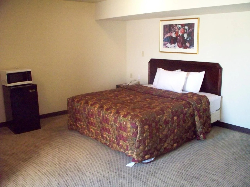 Regal Inn Coffeyville KS US 169