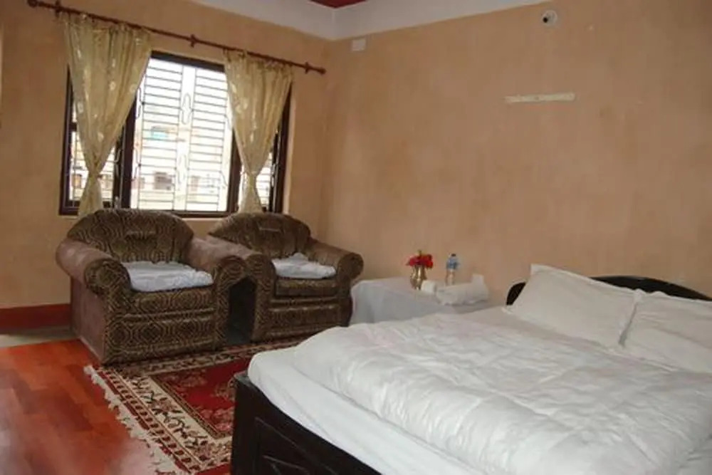 Shrestha Hotel