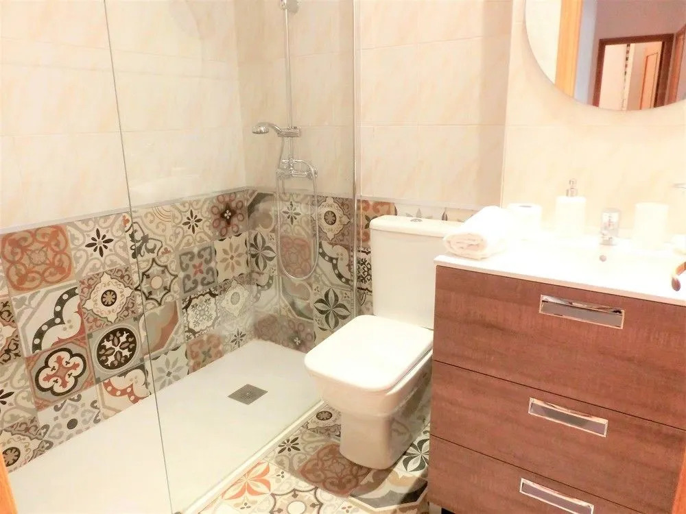 Living Valencia Apartments - Merced