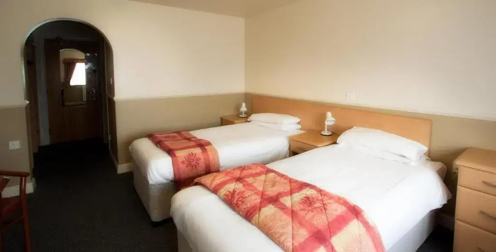 Moreton Park Hotel