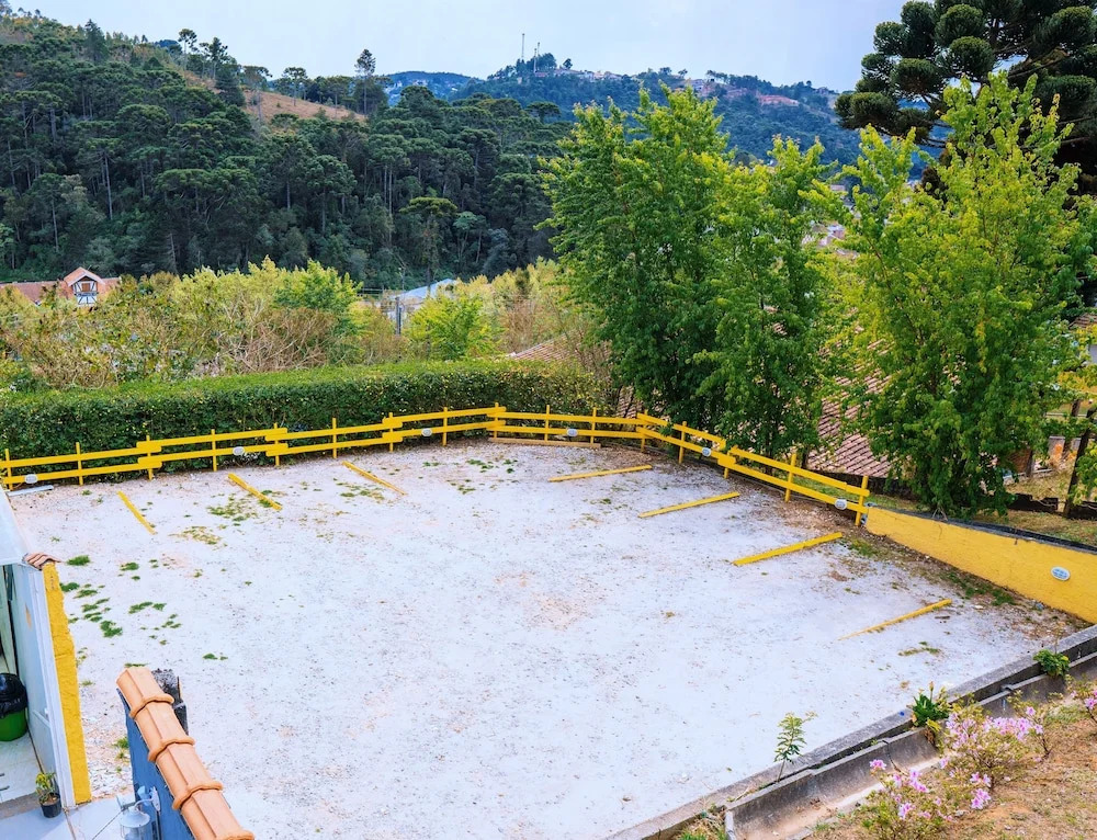 Pousada Araucária Suítes