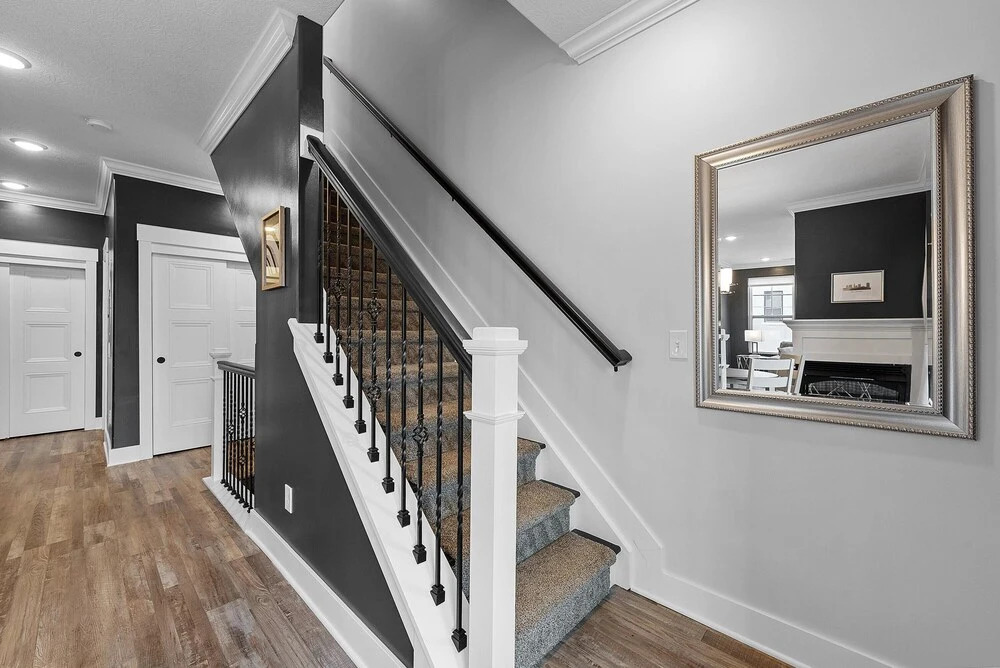 Brand New Lux 18 Beds w 2 Hot Tubs - Short North