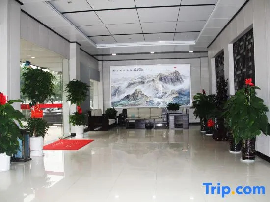 Zixing Baichuan Hotel