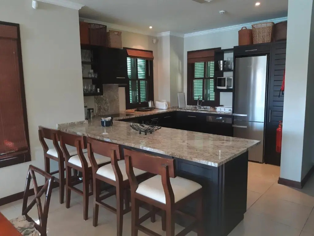 Papay Suite by Simply-Seychelles