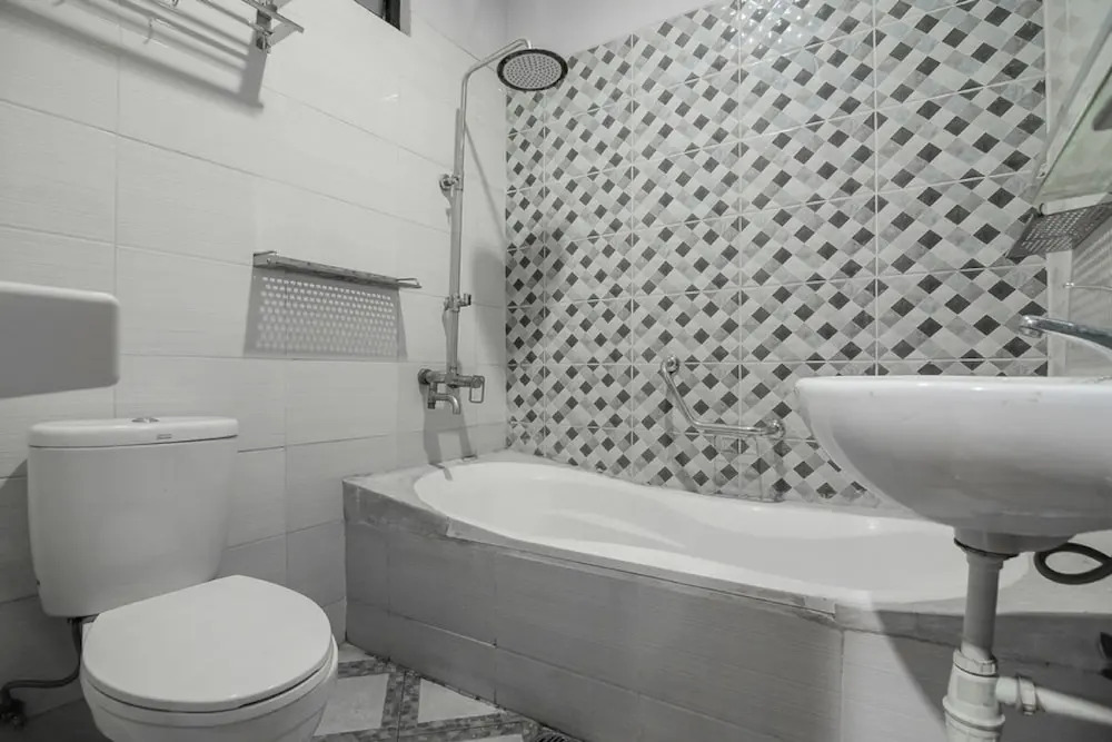 RedDoorz Plus near Lippo Cikarang Mall