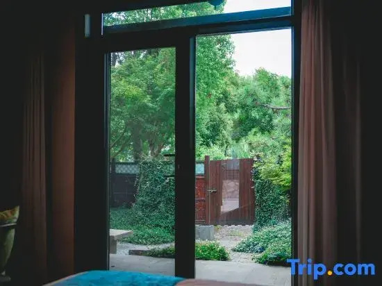 Yangzhou Tangcheng Shuiyun Resort Hotel