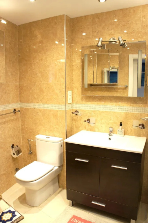 Apartment With one Bedroom in Calahonda, With Wonderful sea View, Pool Access and Wifi - 100 m From the Beach