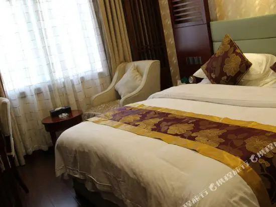 Rong Yi Hotel