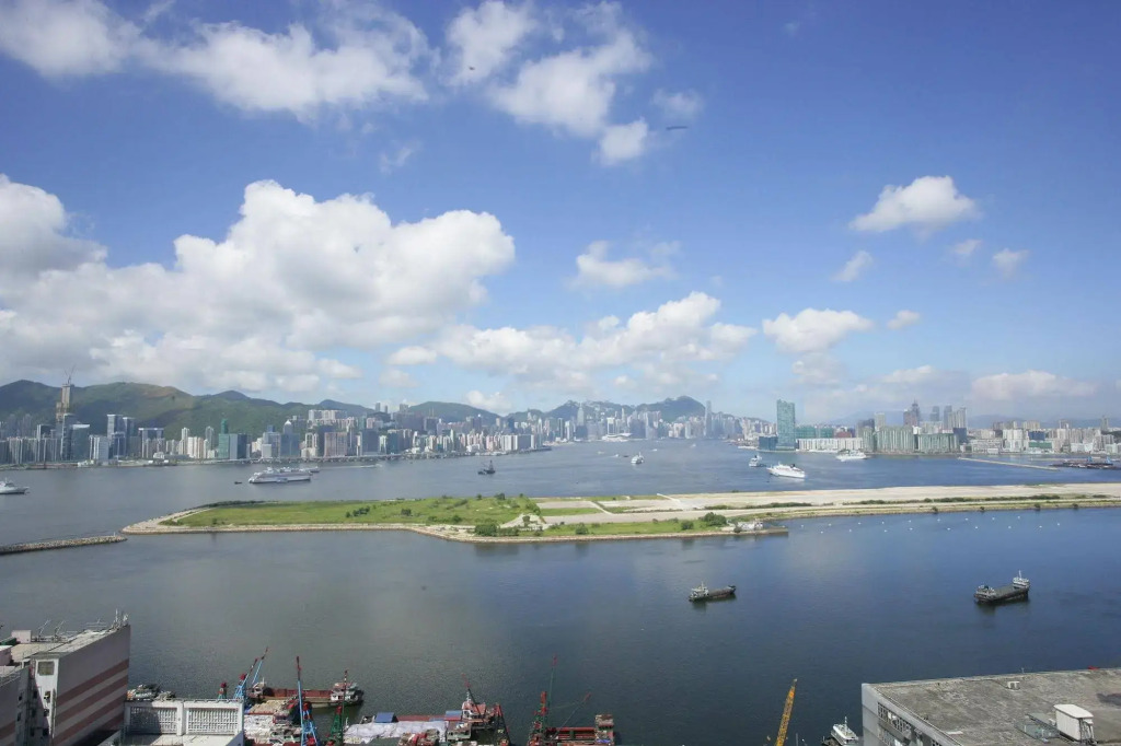 Hotel COZi Harbour View
