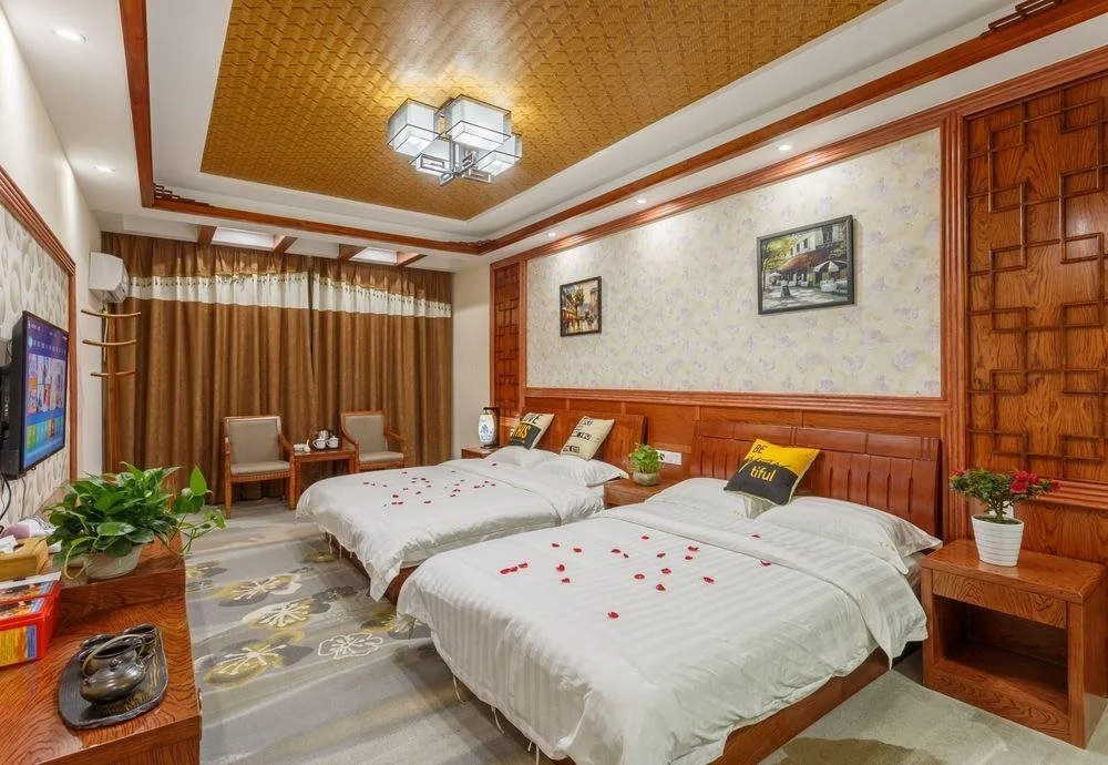 Wuzhen Hundred paces Boutique Hotel