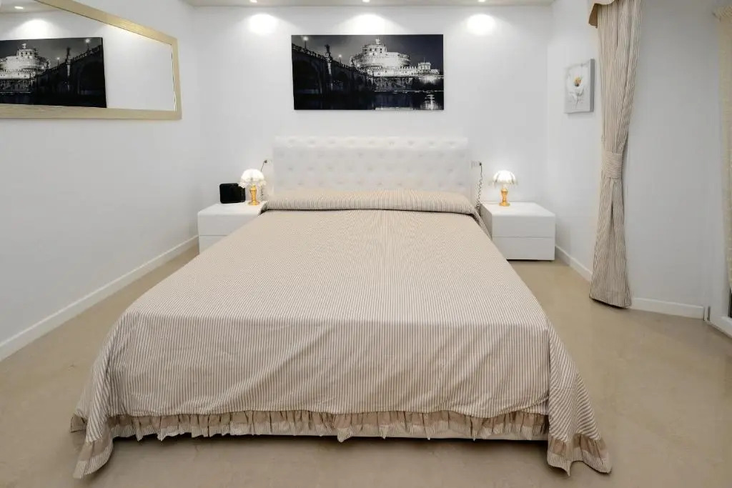 Ludovisi Barberini Apartment for Short Rental