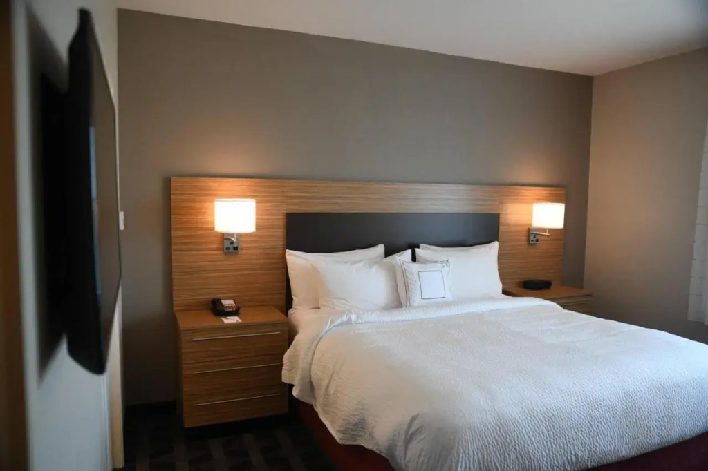 TownePlace Suites Kansas City At Briarcliff